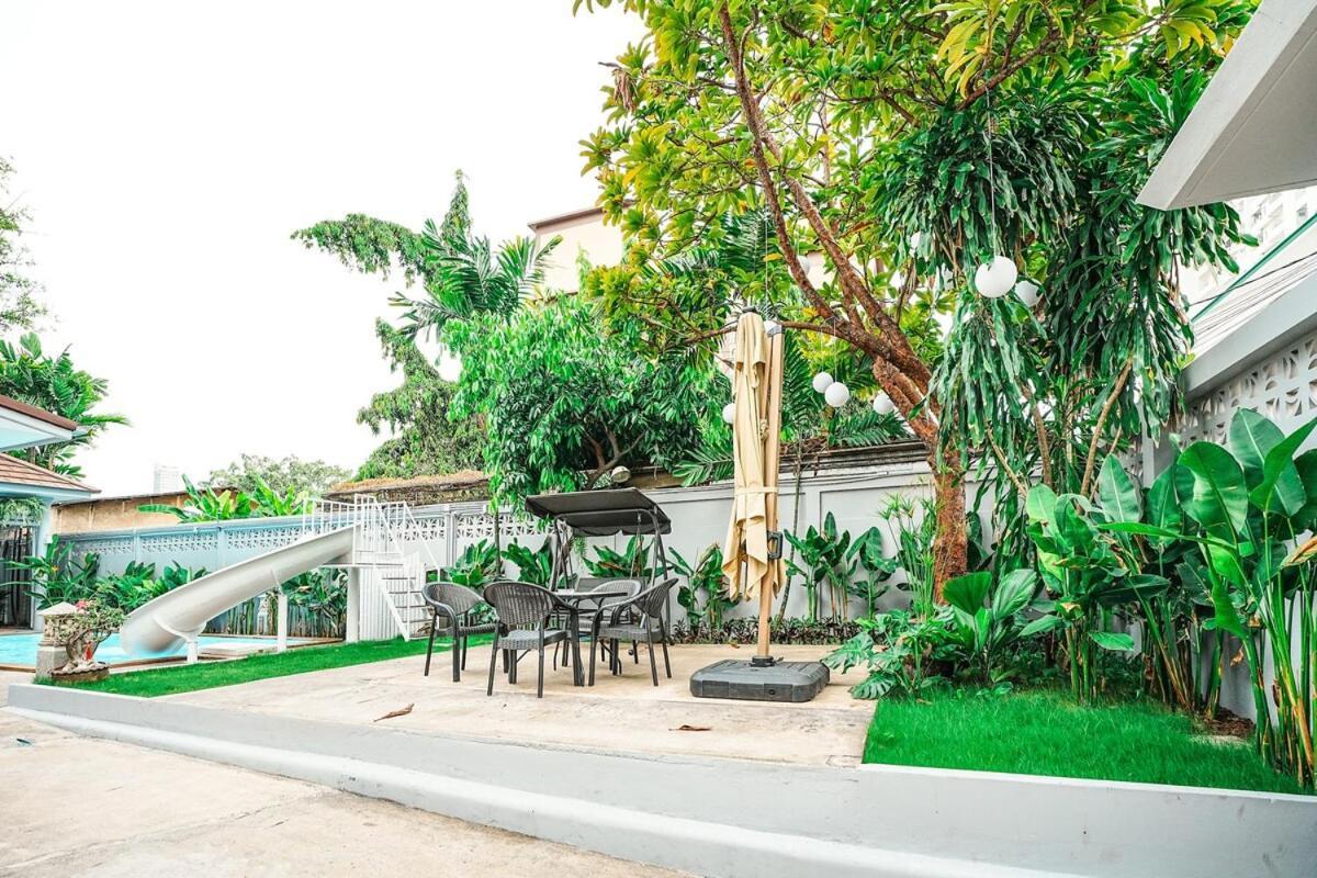 Biệt thự 906 Center Single Pool Bts Asok 5 Bedrooms 6 Bathrooms Bangkok