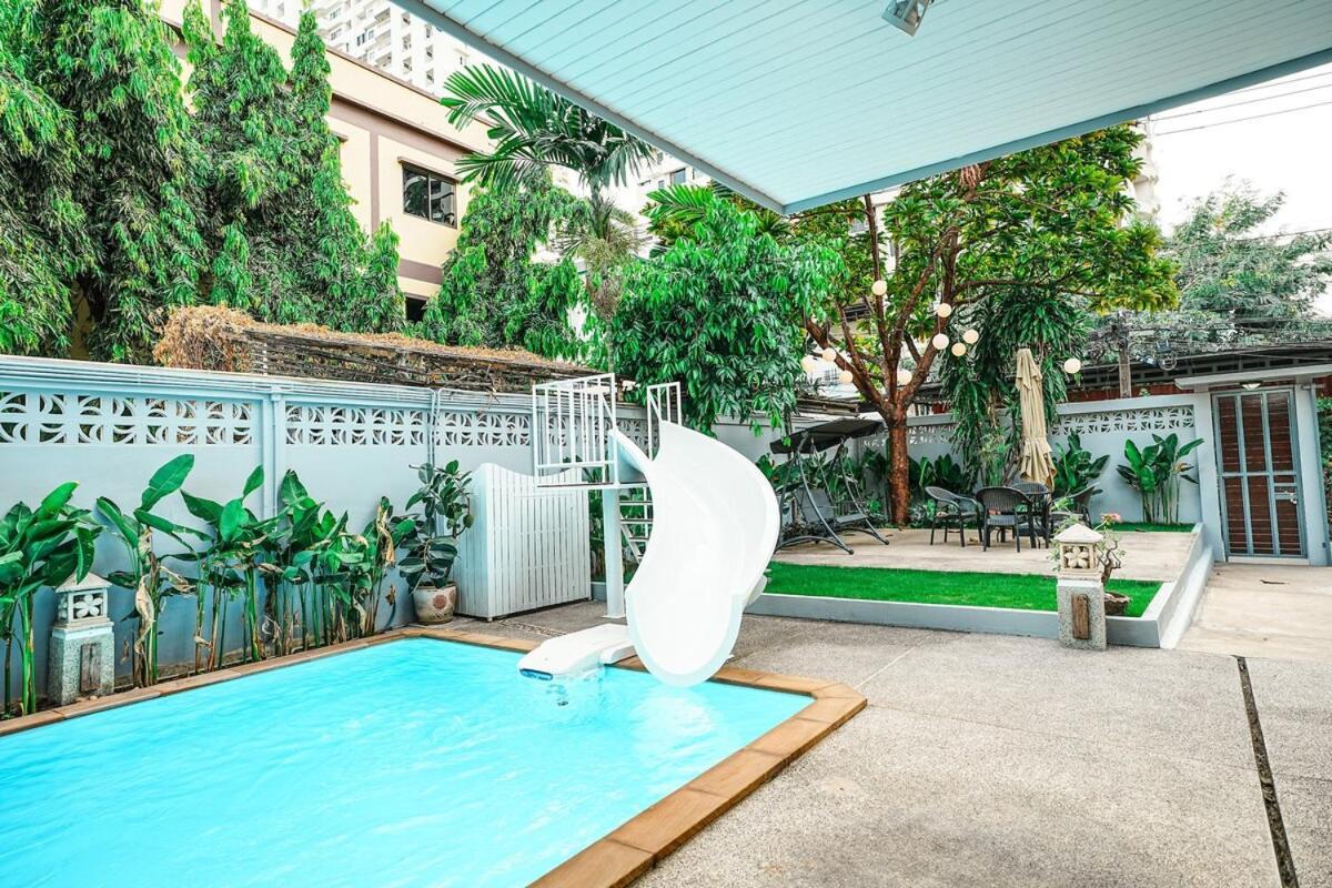 Biệt thự 906 Center Single Pool Bts Asok 5 Bedrooms 6 Bathrooms Bangkok