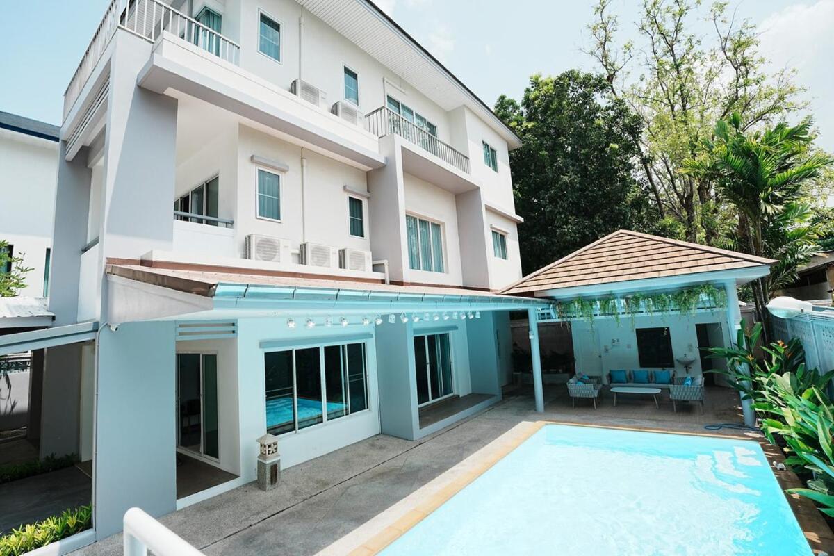 906 Center Single Pool Bts Asok 5 Bedrooms 6 Bathrooms Biệt thự *