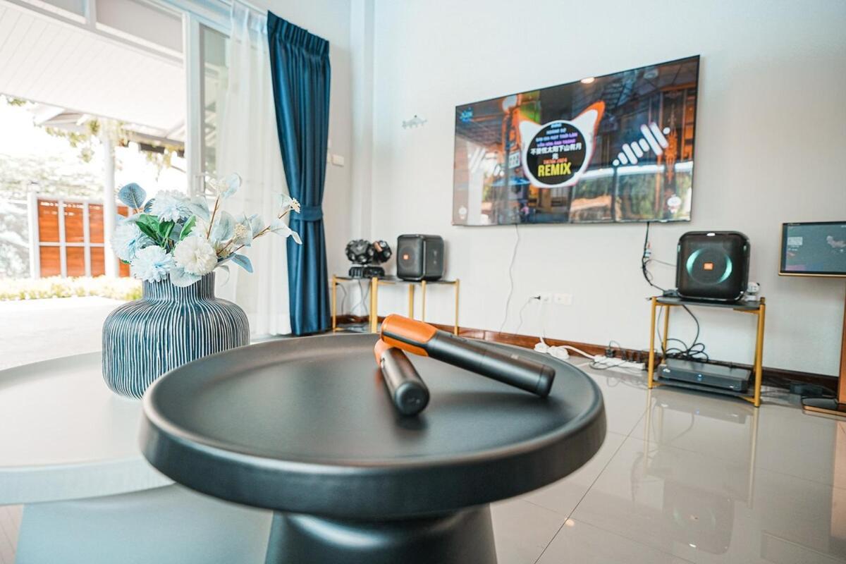 Biệt thự 906 Center Single Pool Bts Asok 5 Bedrooms 6 Bathrooms